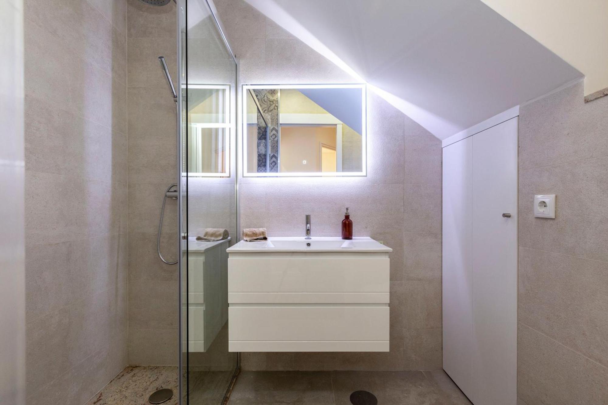 Classy Belas Artes Porto Exterior photo